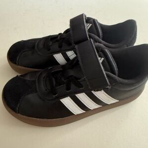 Adidas Kids Black and White Sneakers with Tan Sole